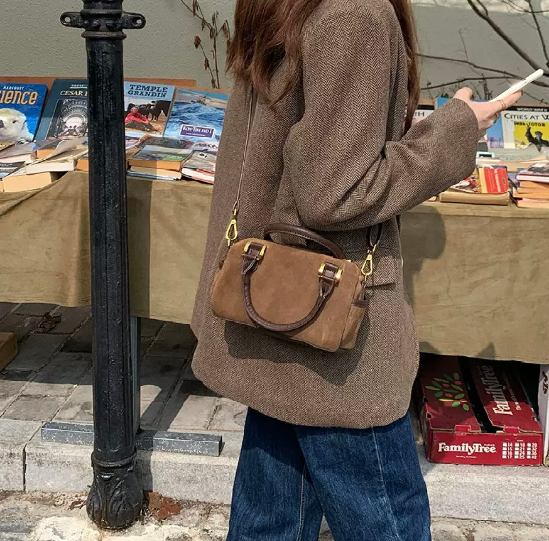 Retro Schultertasche in Braun