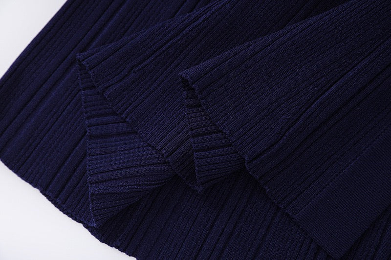 Elegantes Strickkleid - perfekt für Business & Alltag
