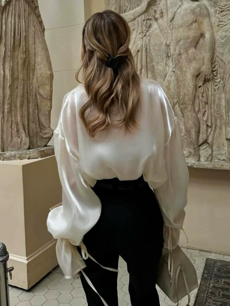 Statement-Bluse mit Schleifenärmeln
