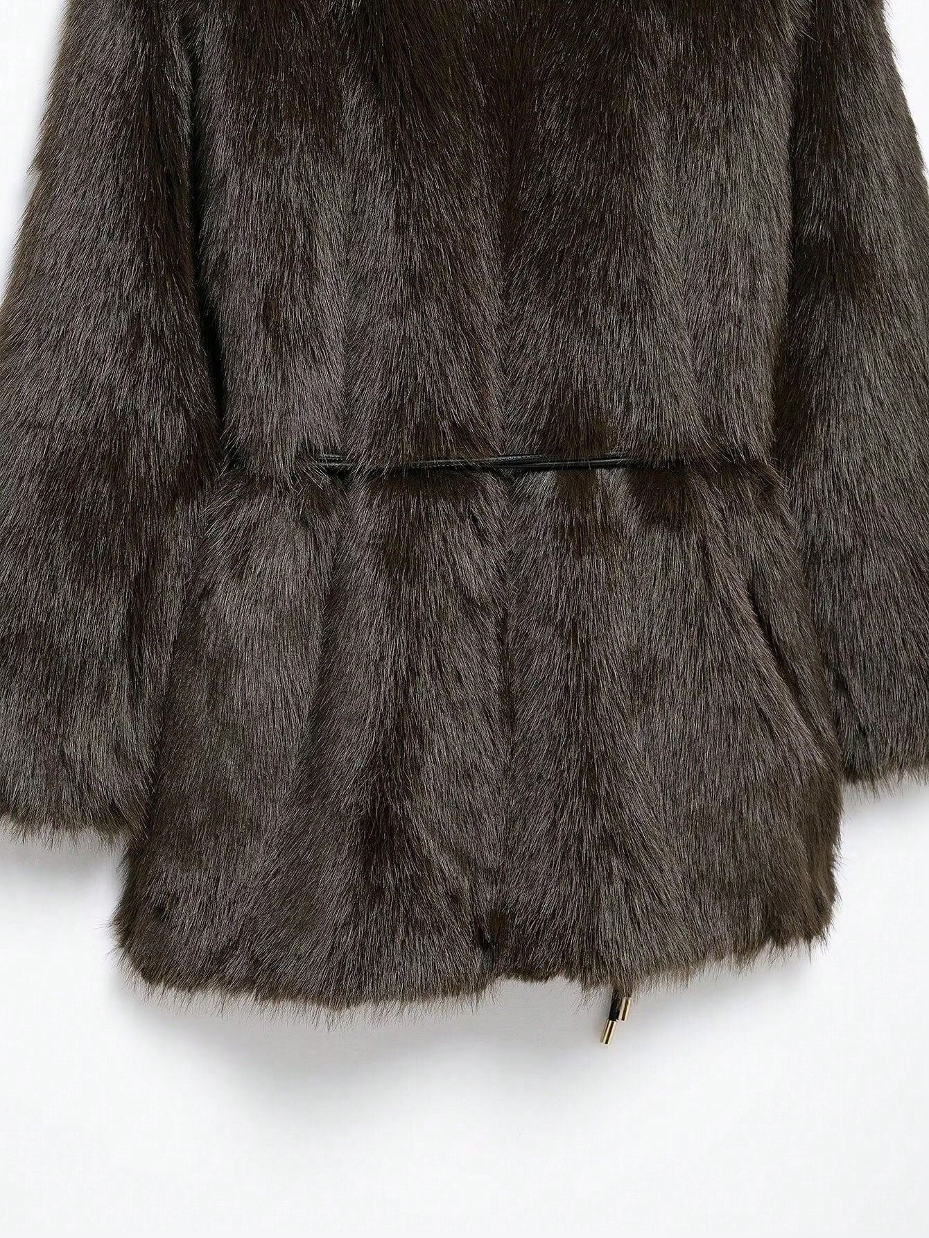 Soft Luxe Kunstfelljacke mit Gürtel