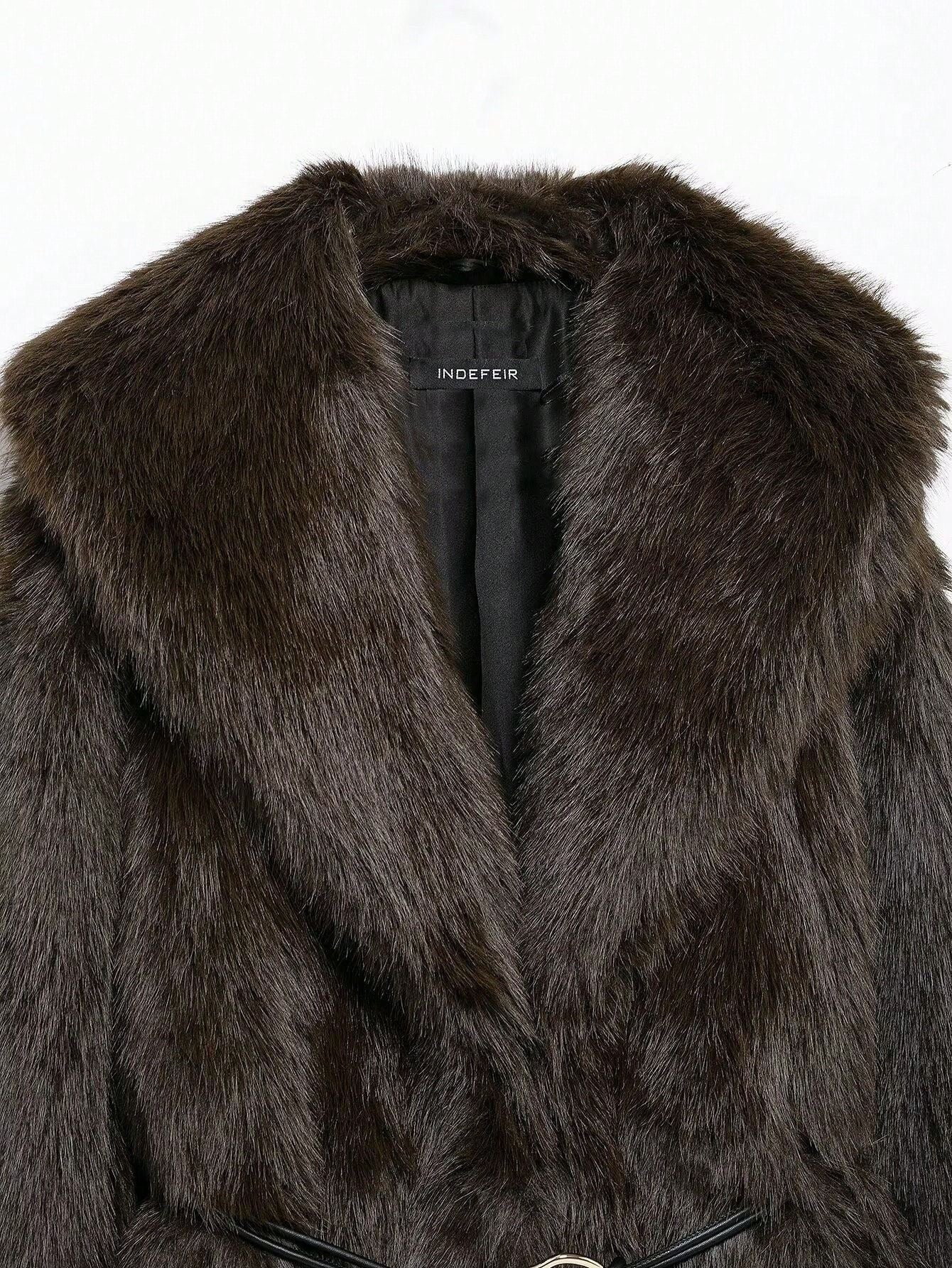 Soft Luxe Kunstfelljacke mit Gürtel