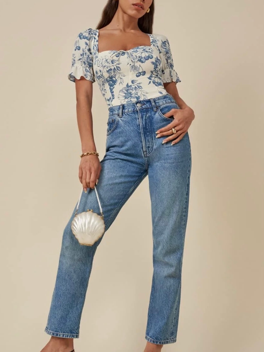 Romantisches Sommer-Top im französischen Stil – Blau & Weiß