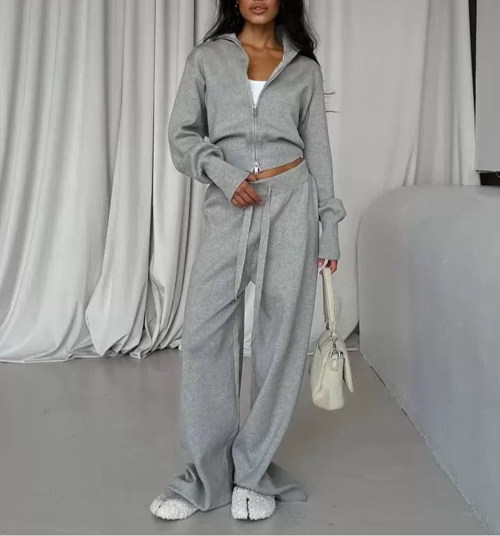 Cozy Chic Damen Set – Zip Hoodie & Hose