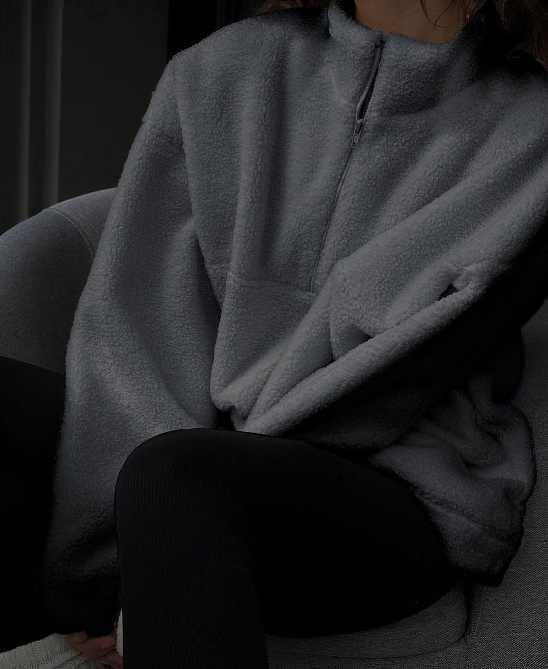 Oversized Sherpa Sweater – Minimal Look