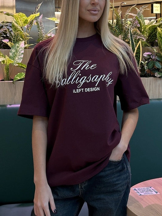 „The Calligraphy“ Oversize T-Shirt