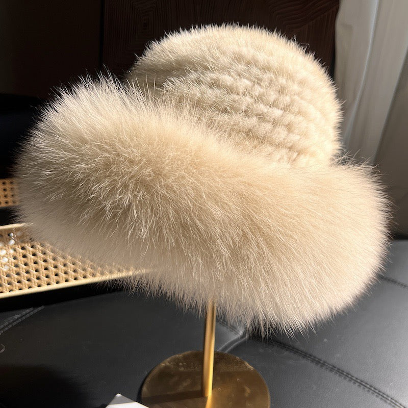 Flauschige Fellmütze für Damen