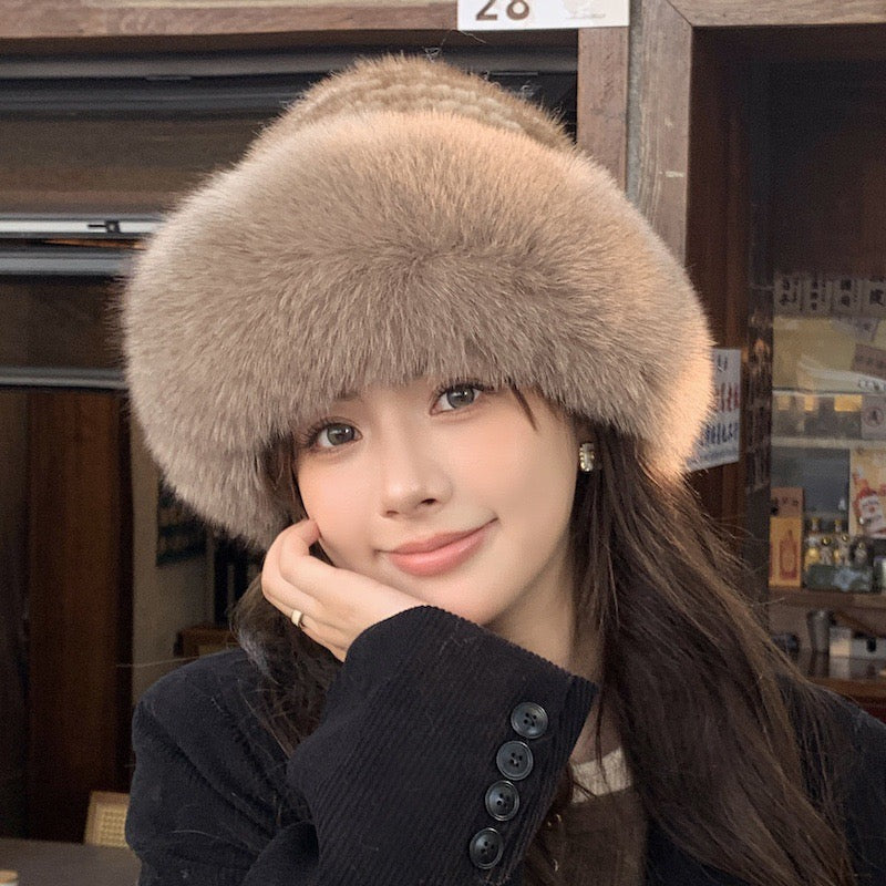 Flauschige Fellmütze für Damen